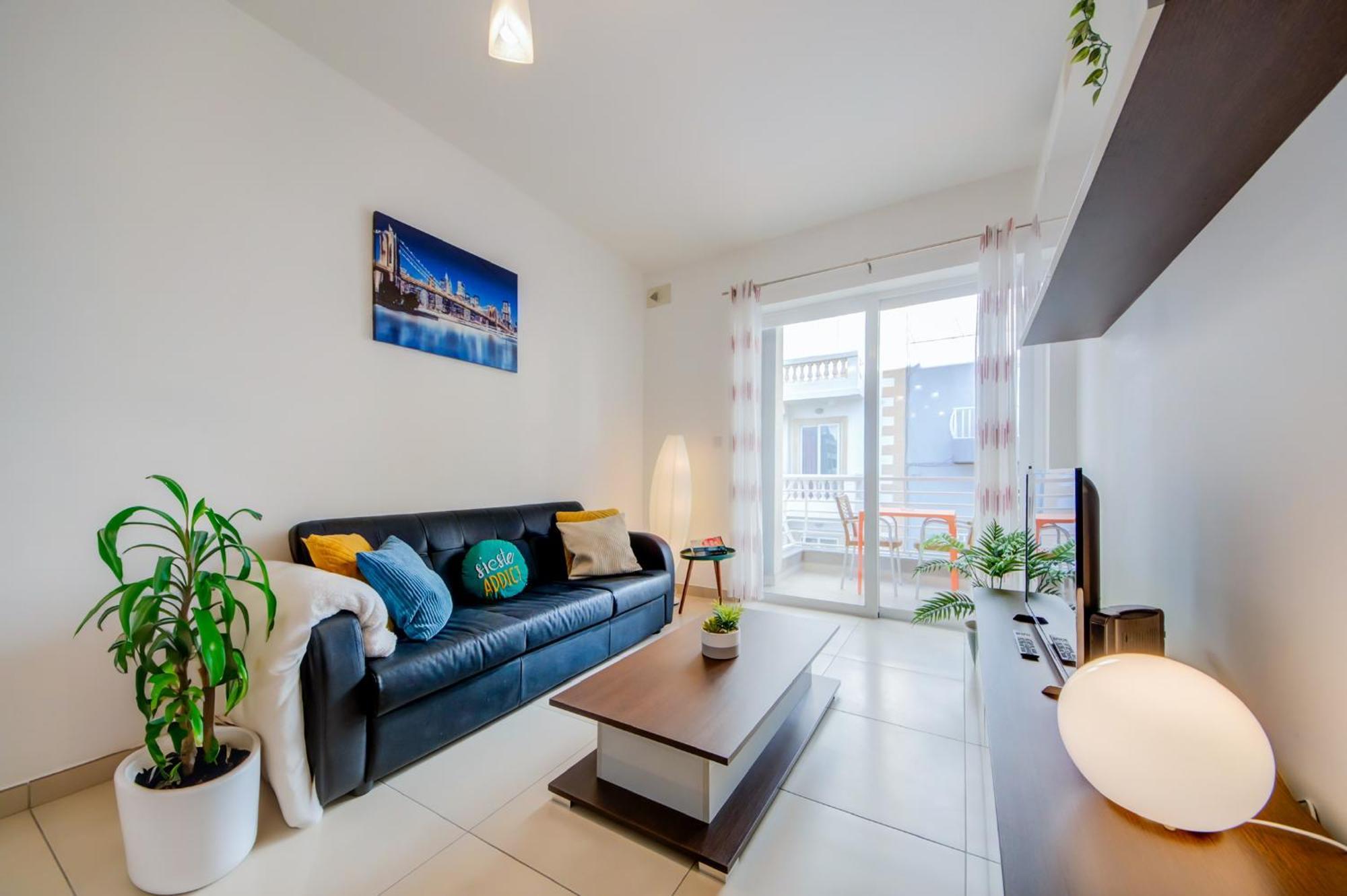 Stylish 2Br Apt With Balconies In St Julians, Paceville - Apt 6 By Vaganza San Ġiljan Buitenkant foto